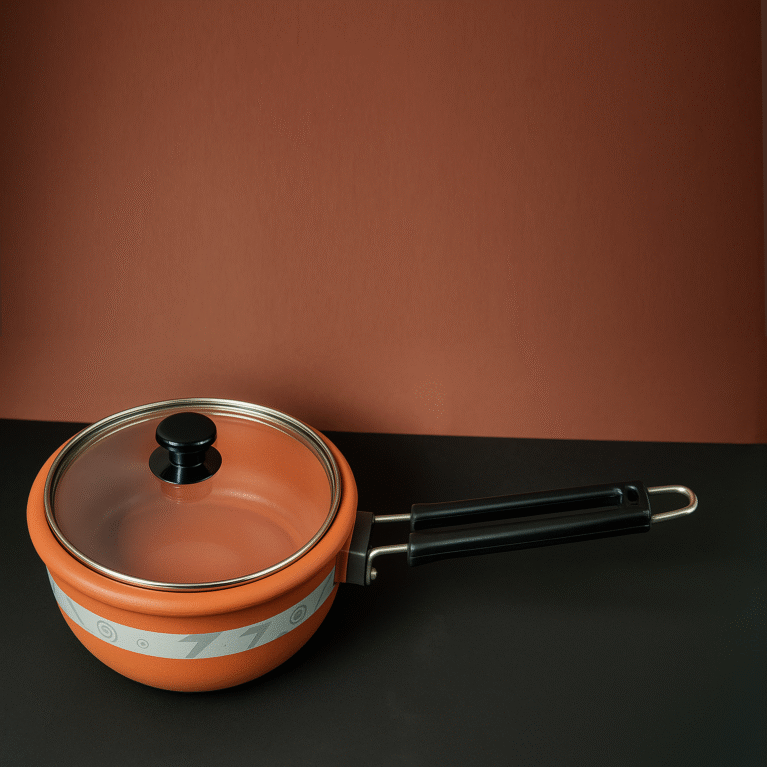 Large Clay Fry Pan with Lid – Handcrafted Traditional Cookware